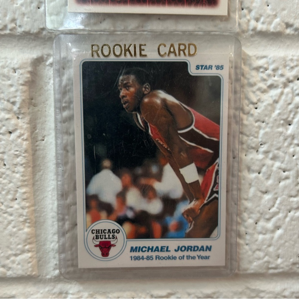Micheal jordan rookie of the year card